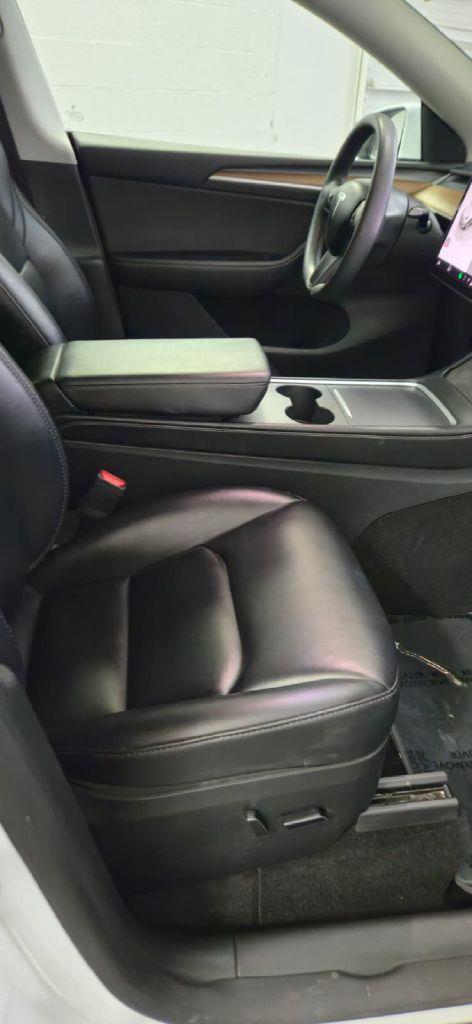 Tesla Model Y Long Range AWD 2023