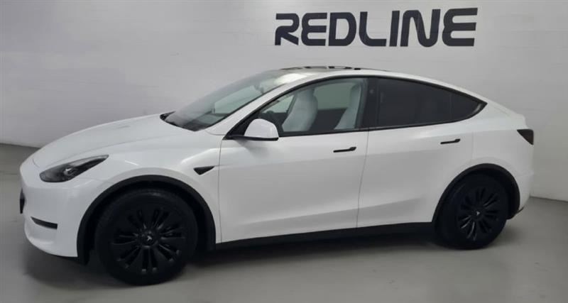 Tesla Model Y Long Range AWD 2024