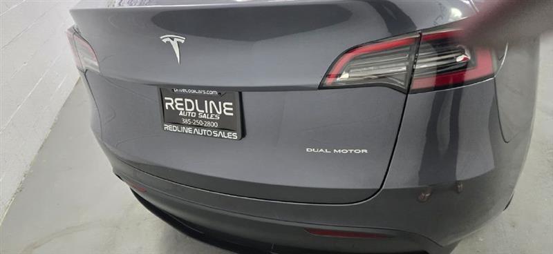 Tesla Model Y Long Range AWD 2023