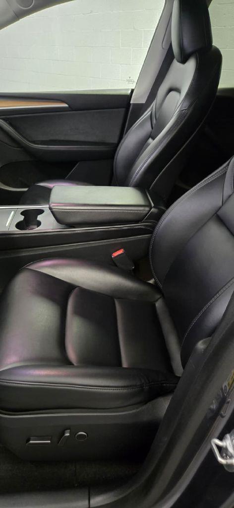 Tesla Model Y Long Range AWD 2023