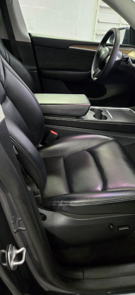Tesla Model Y Long Range AWD 2023