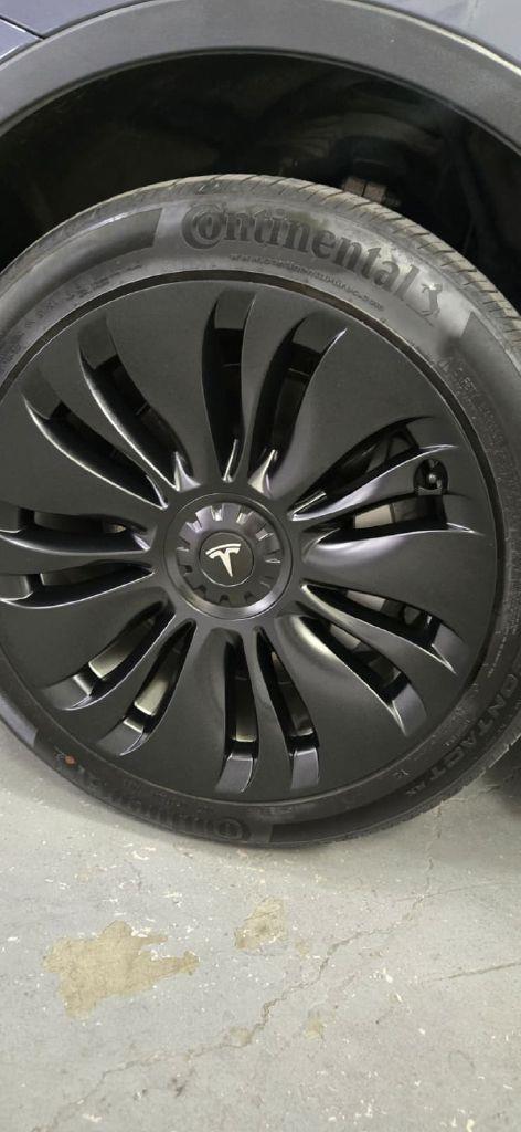 Tesla Model Y Long Range AWD 2023