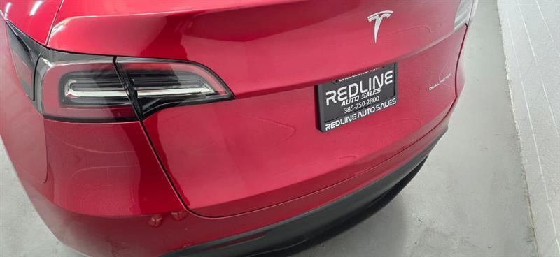 Tesla Model Y Long Range AWD 2023