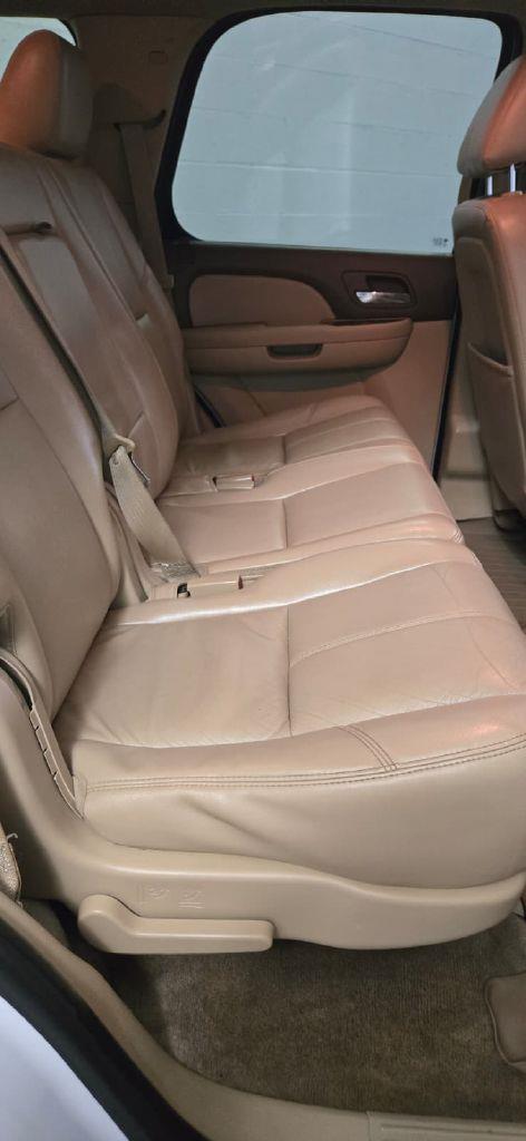 Chevrolet Tahoe LT 4WD 2011