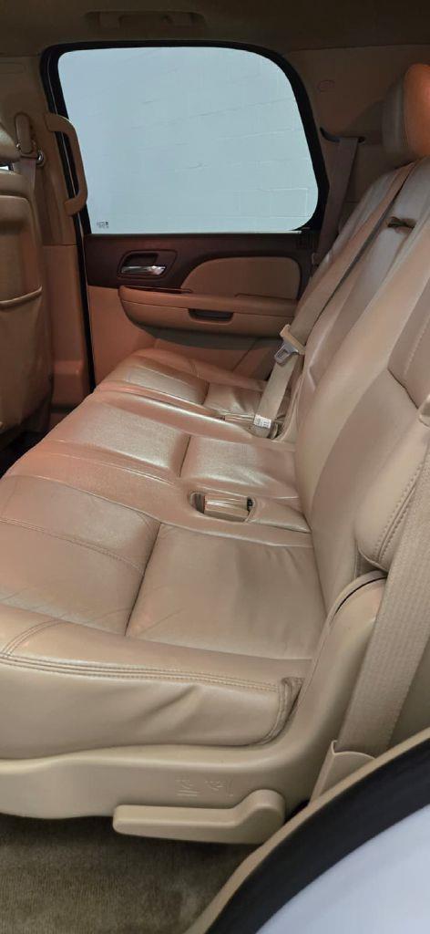 Chevrolet Tahoe LT 4WD 2011
