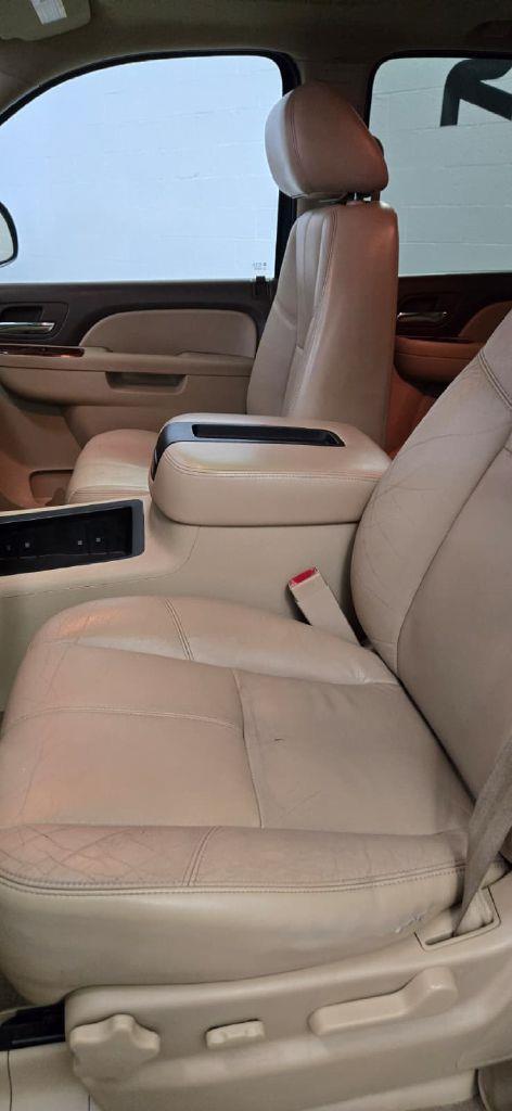 Chevrolet Tahoe LT 4WD 2011