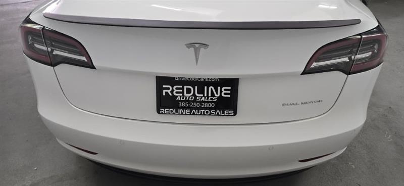 Tesla Model 3 Long Range 2021