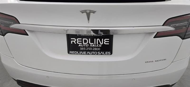 Tesla Model X 75D 2019