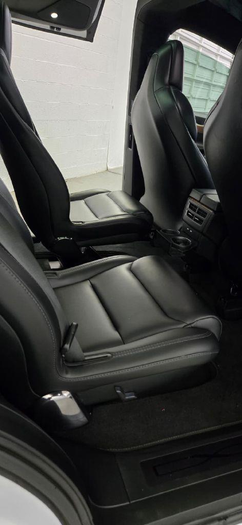 Tesla Model X 75D 2019