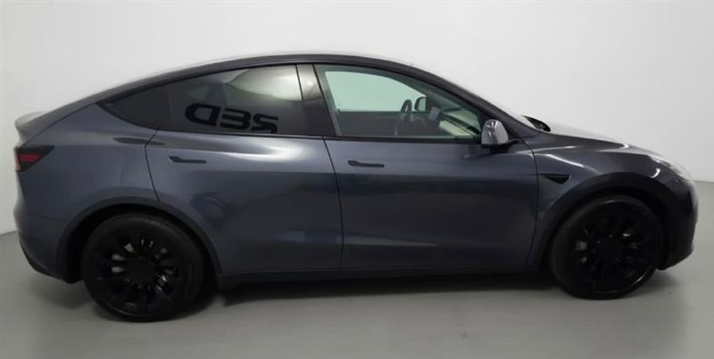 Tesla Model Y Long Range 2023