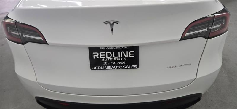 Tesla Model Y Long Range AWD 2023