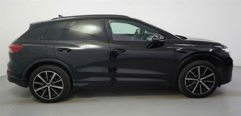 Audi Q4 e-tron Premium Plus w/50 2022