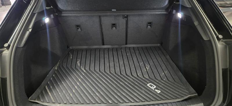 Audi Q4 e-tron Premium Plus w/50 2022