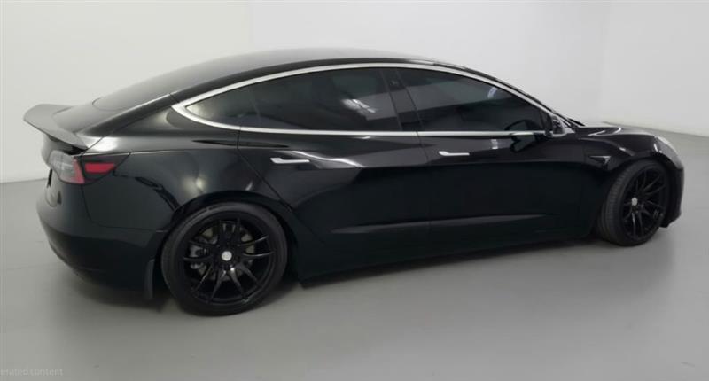 Tesla Model 3 Long Range 2019