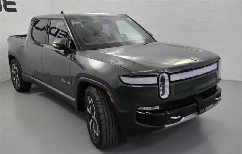 Rivian R1T Adventure 2023