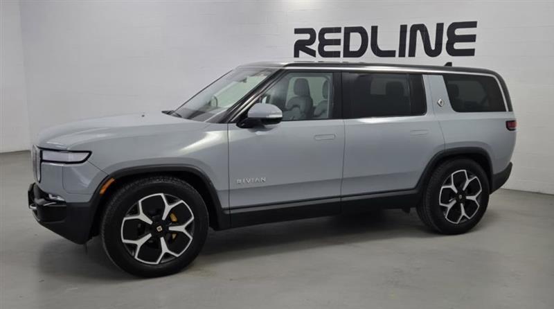 Rivian R1S Adventure 2023
