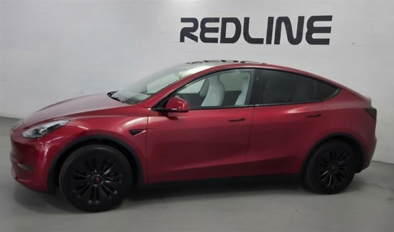 Tesla Model Y Long Range AWD 2024
