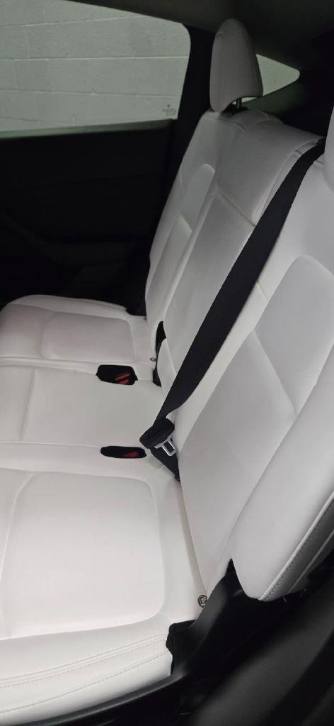 Tesla Model Y Long Range AWD 2024
