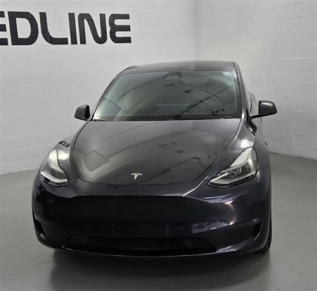 Tesla Model Y Long Range AWD 2024
