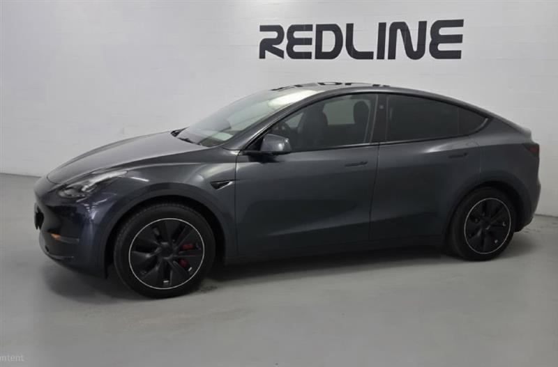 Tesla Model Y Long Range AWD 2024