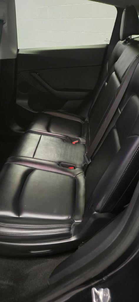 Tesla Model Y Long Range AWD 2024