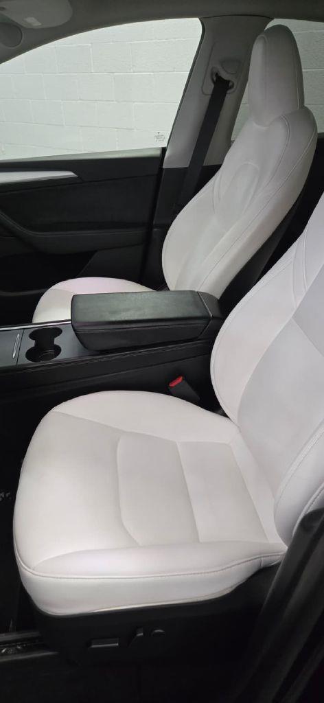 Tesla Model Y Long Range AWD 2023
