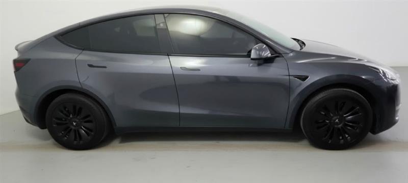 Tesla Model Y Long Range AWD 2023