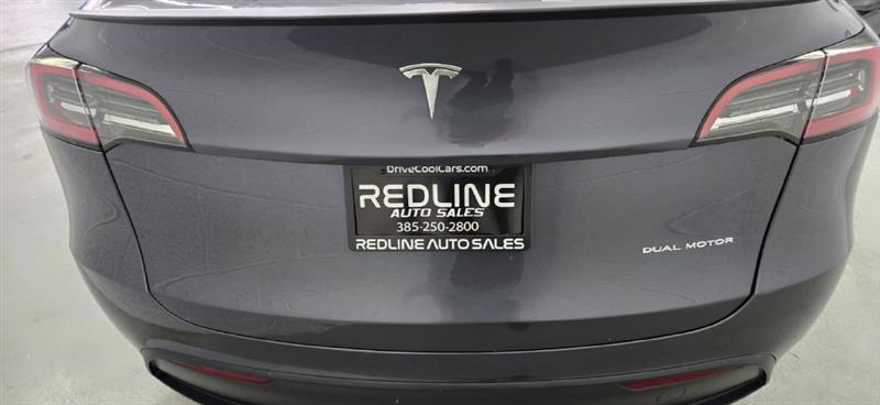 Tesla Model Y Long Range AWD 2023
