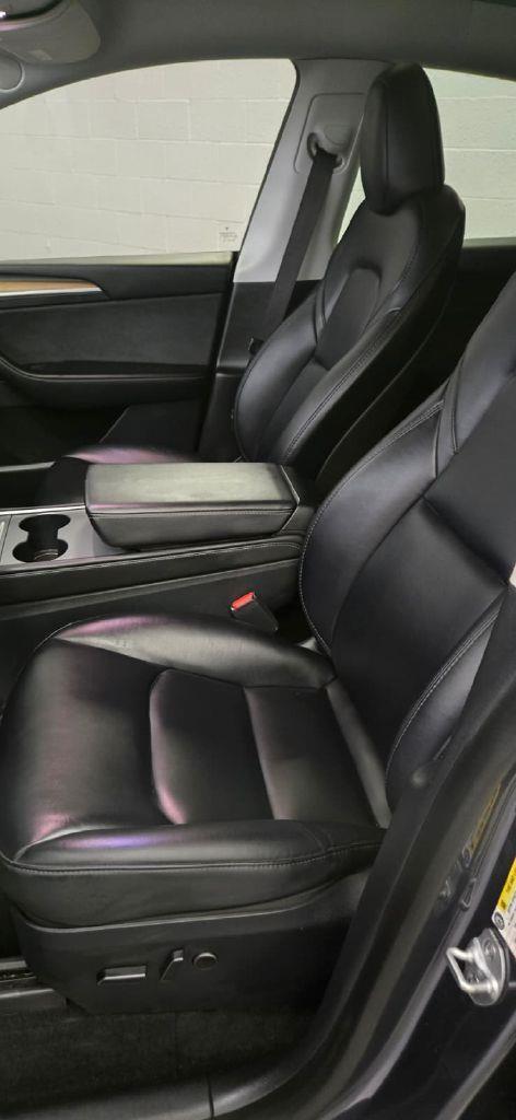 Tesla Model Y Long Range AWD 2023