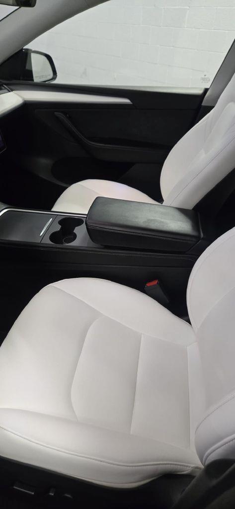 Tesla Model Y Long Range AWD 2023