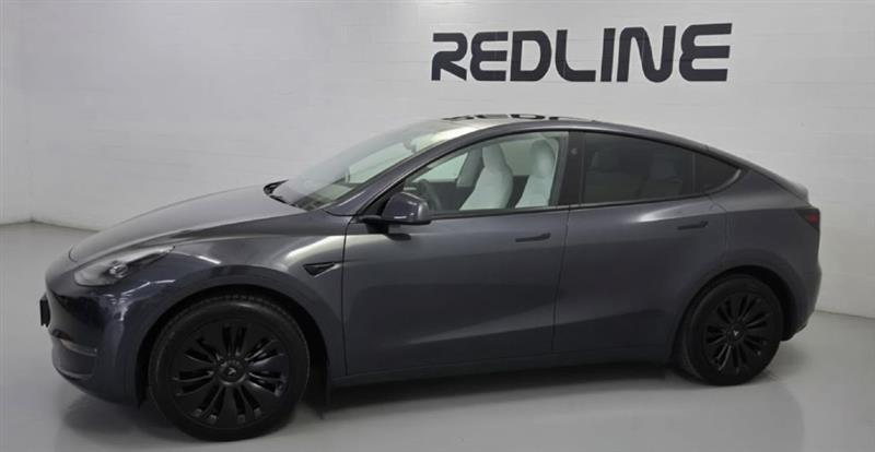 Tesla Model Y Long Range AWD 2025