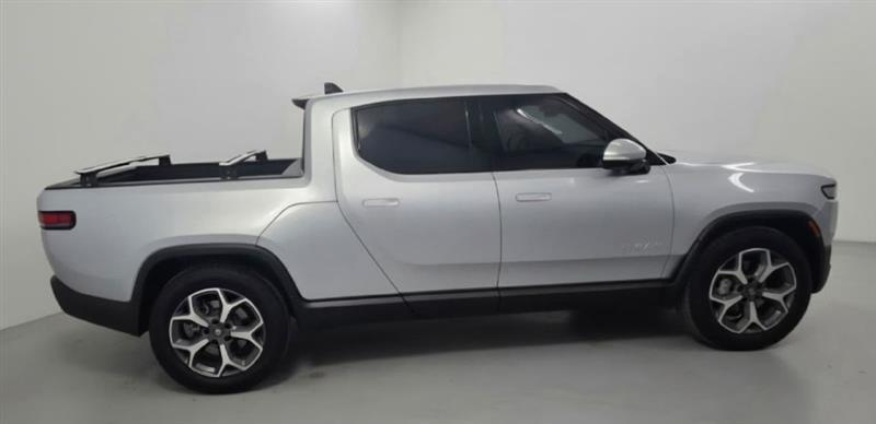 Rivian R1T Adventure 2023