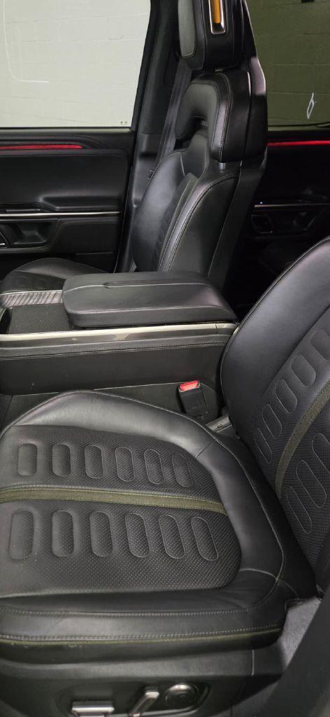 Rivian R1T Adventure 2023