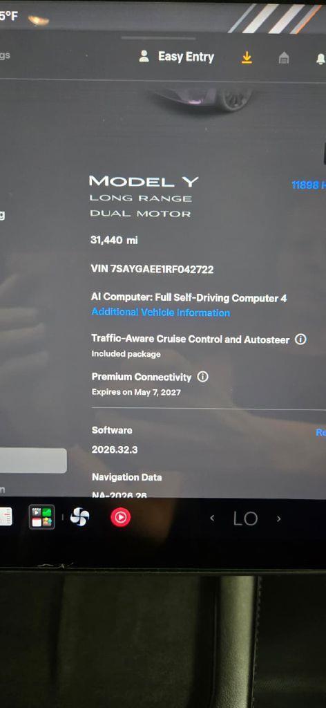 Tesla Model Y Long Range AWD 2024