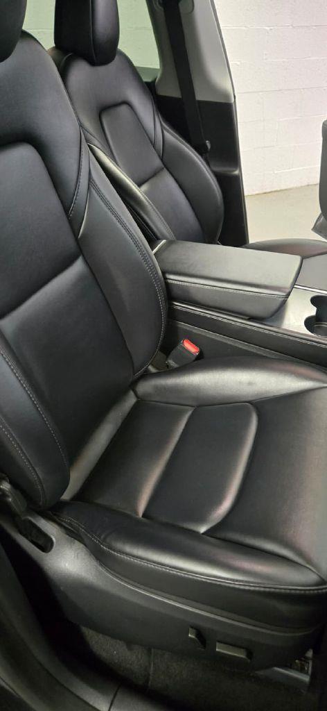 Tesla Model Y Long Range AWD 2024