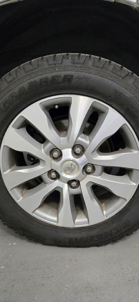 Toyota Sequoia Limited 4WD 2013