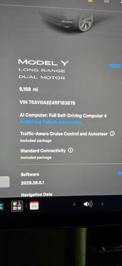 Tesla Model Y Long Range AWD 2024