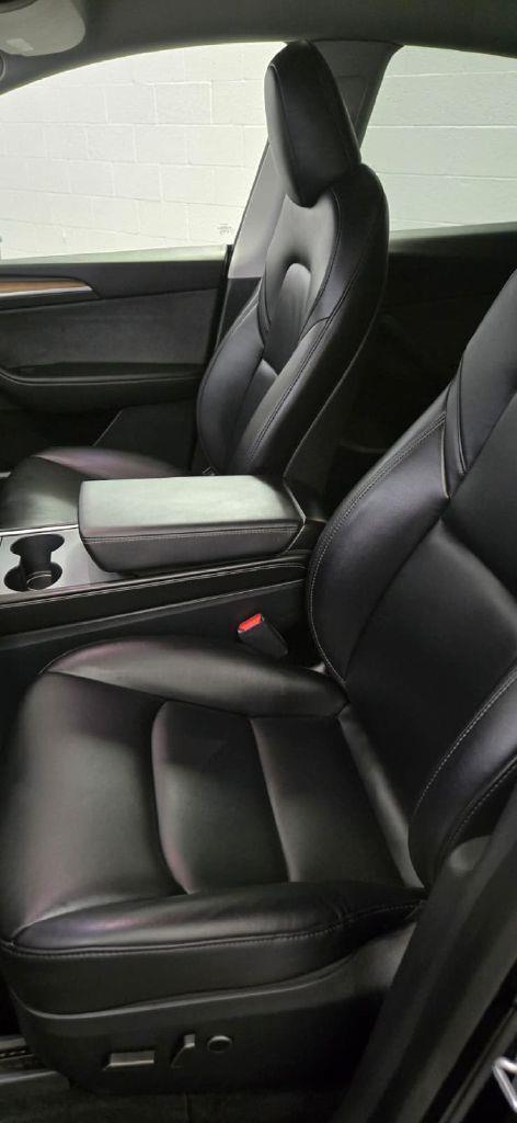 Tesla Model Y Long Range AWD 2024