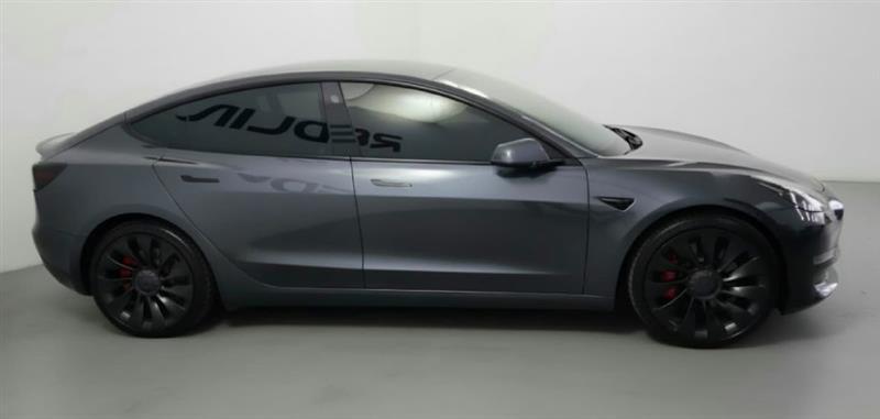 Tesla Model 3 Performance 2022