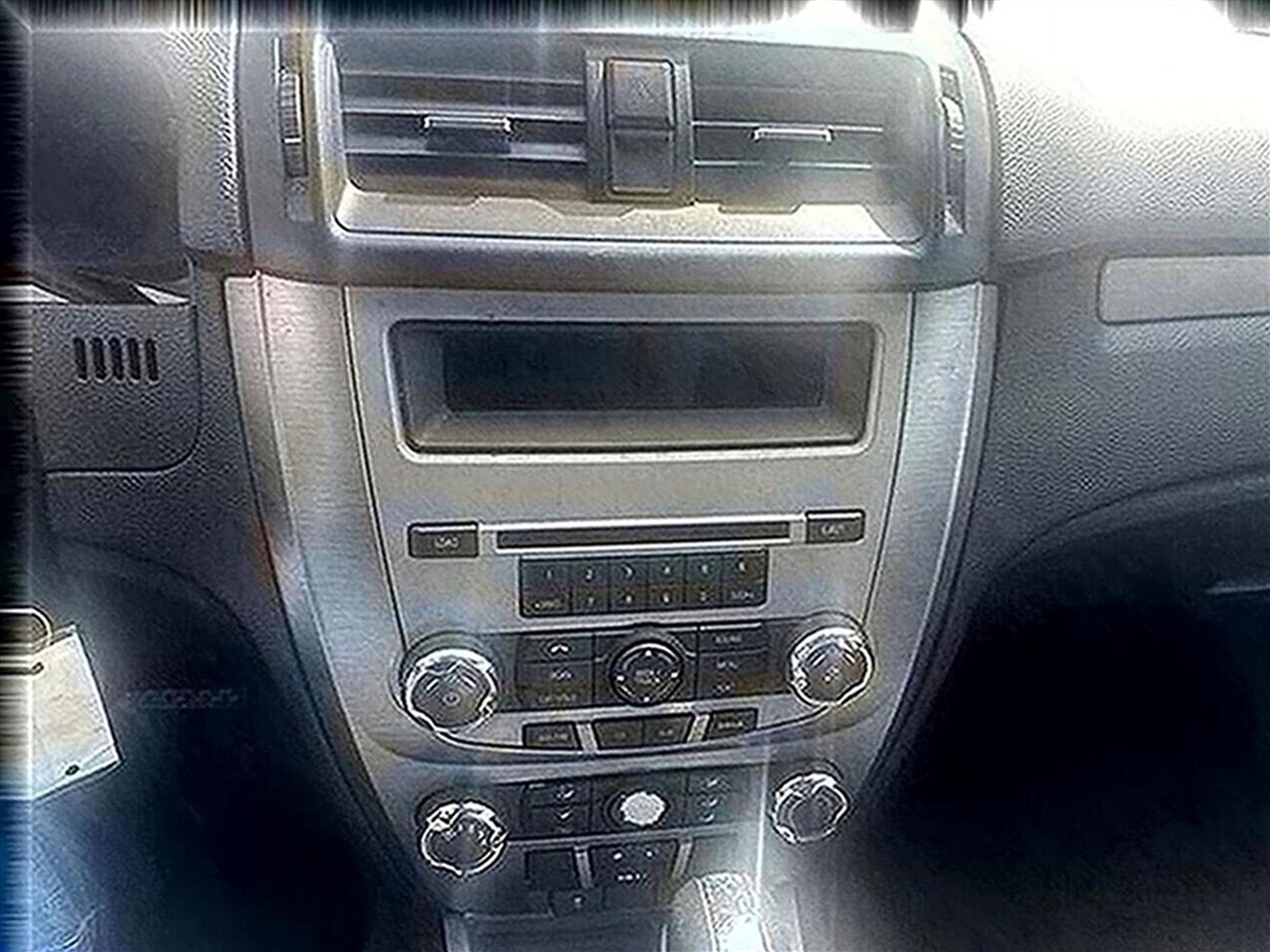 Ford Fusion SE FWD 2010