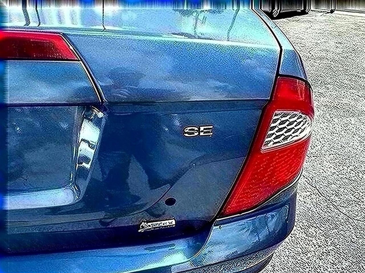 Ford Fusion SE FWD 2010