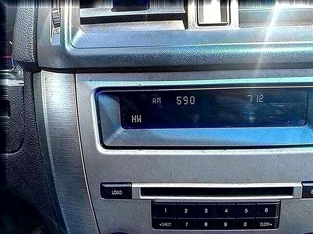 Ford Fusion SE FWD 2010