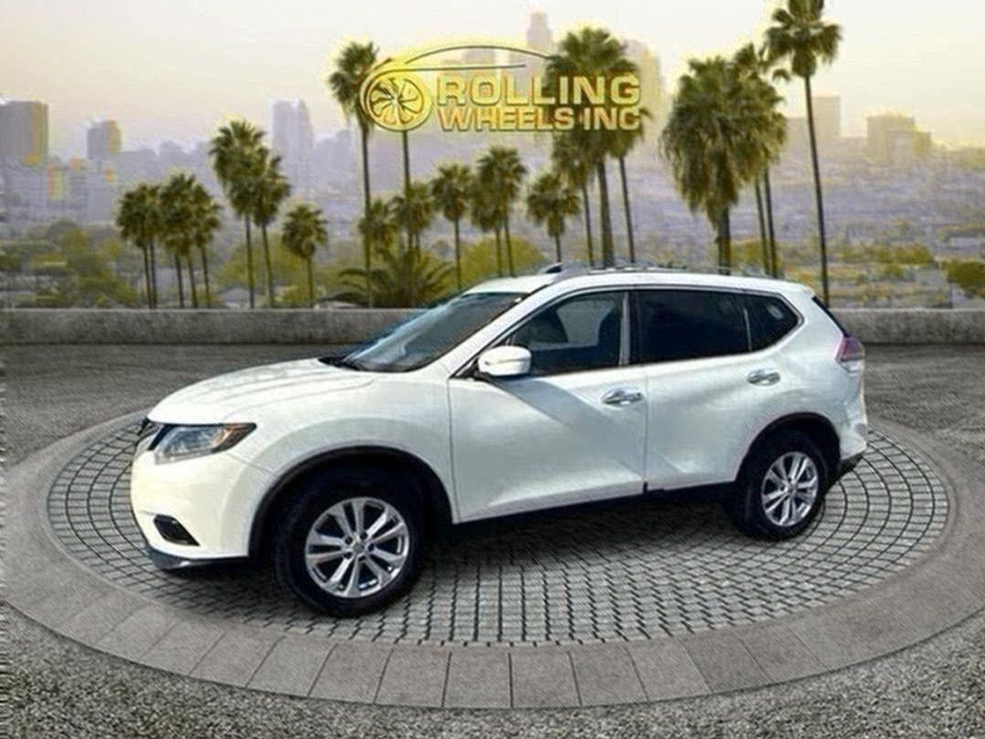 2015 Nissan Rogue SV FWD