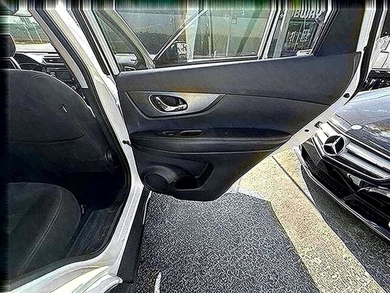 Nissan Rogue SV FWD 2015