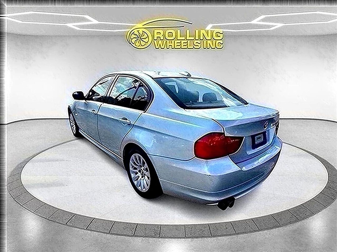 BMW 3 Series  2009