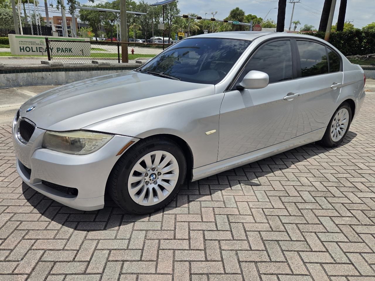 2009 BMW 3 Series 328i RWD