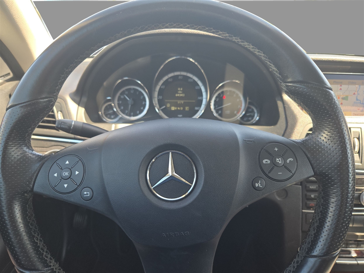 Mercedes-Benz E350  2011