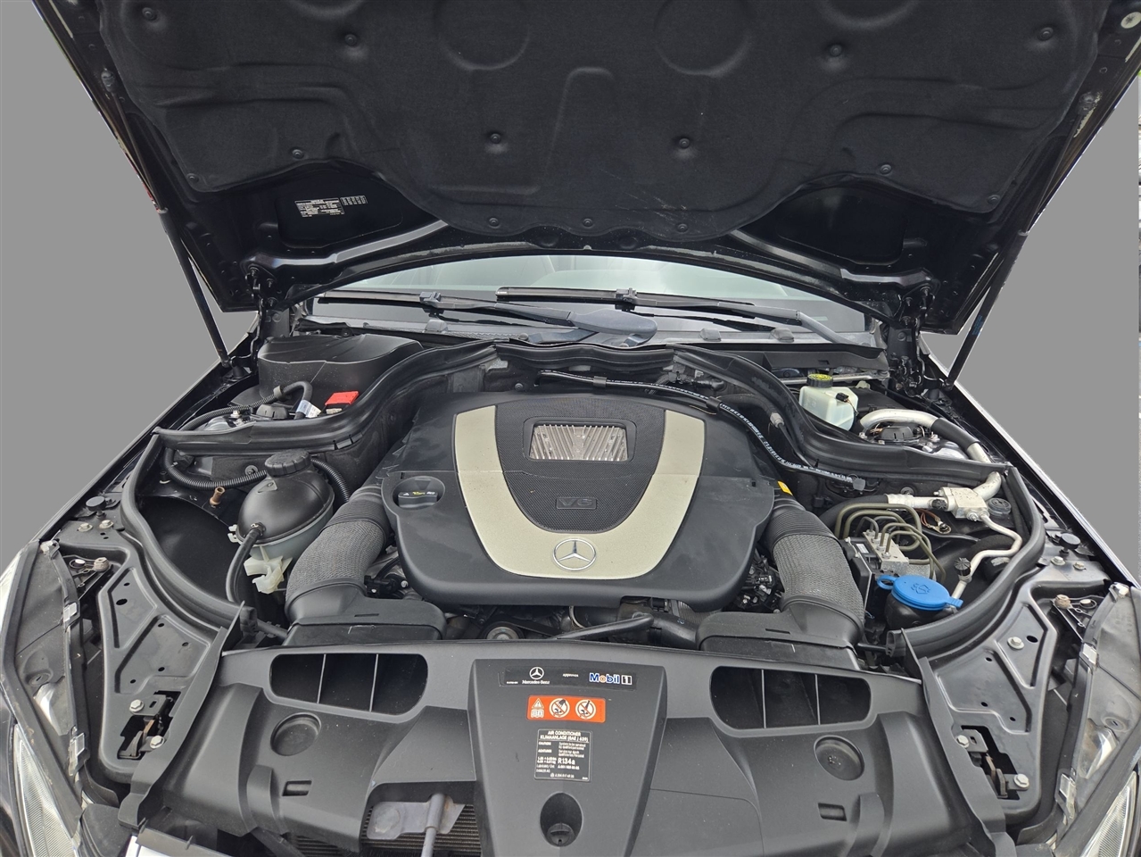 Mercedes-Benz E350  2011