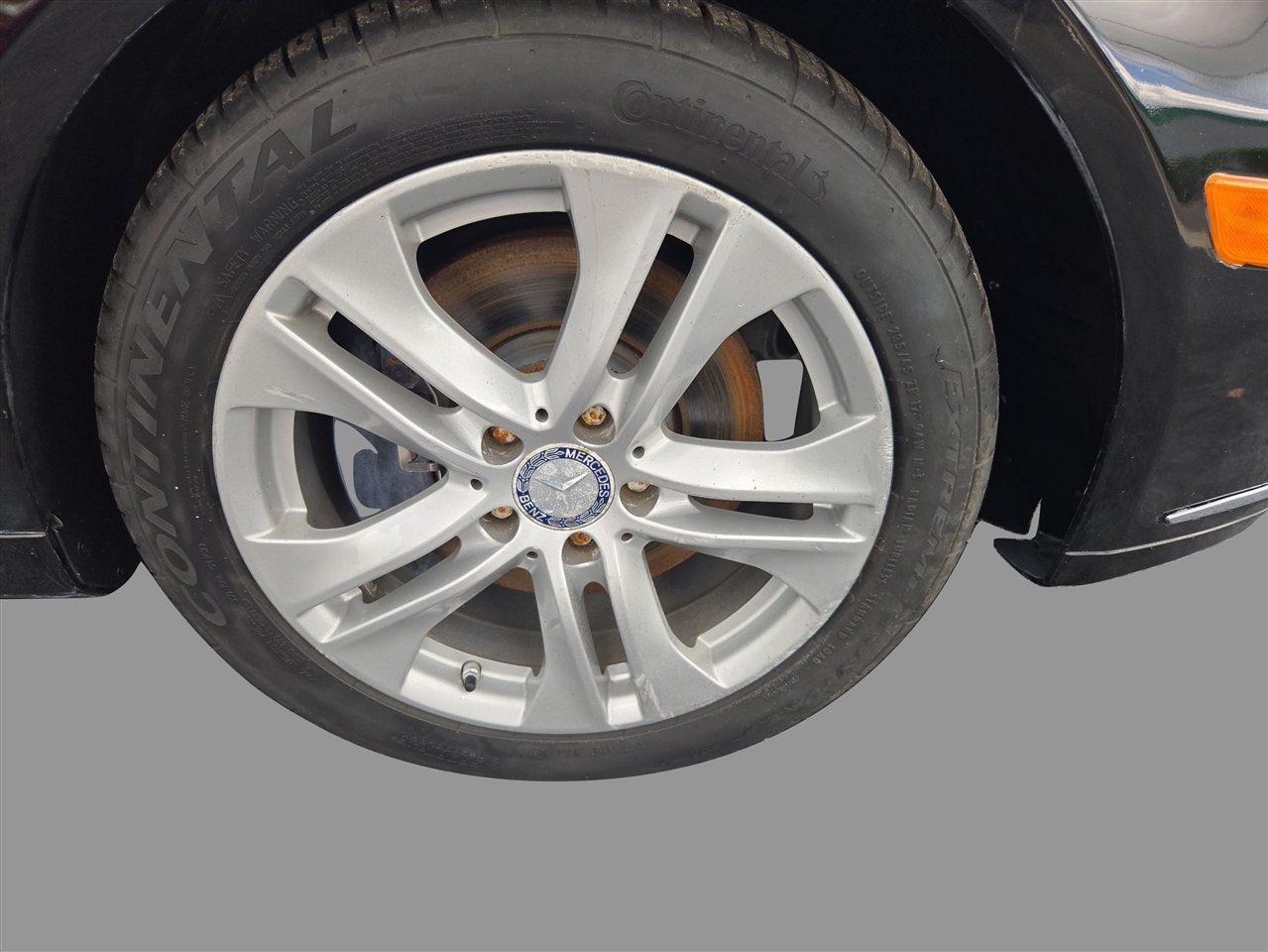 Mercedes-Benz E350  2011