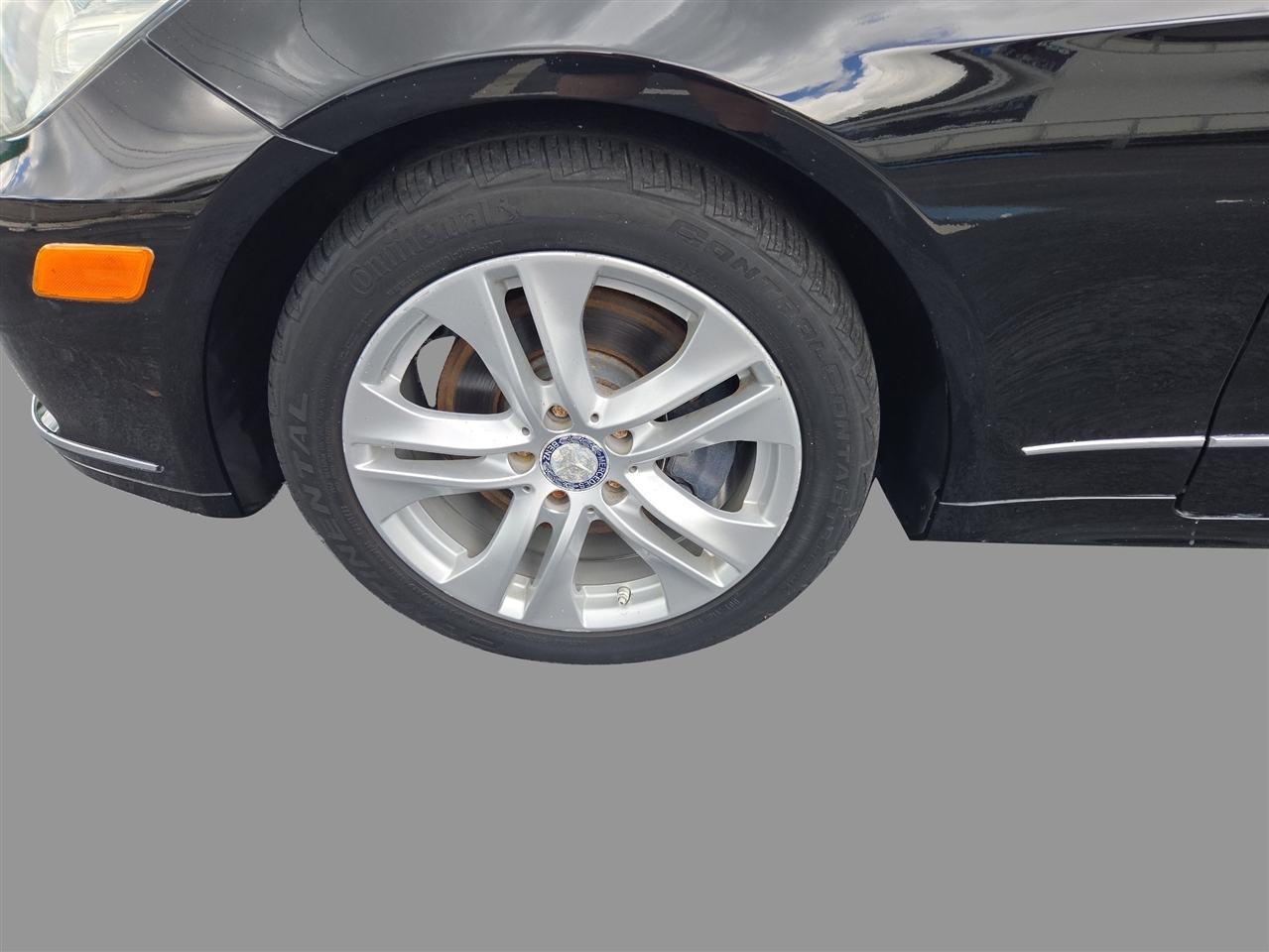 Mercedes-Benz E350  2011